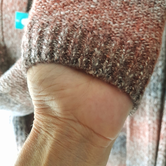 Maurices Open Front Cardigan Peach/Gray Size M NWT - Picture 2 of 9